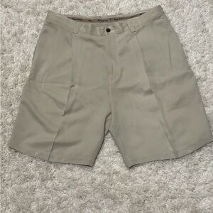Tommy Bahama Cream Flat Front Shorts